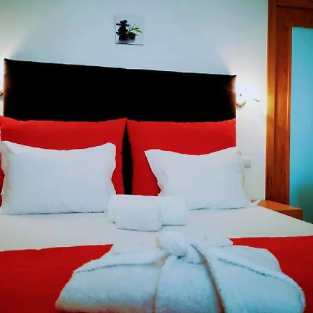 Hotell Casa Dos Avos *