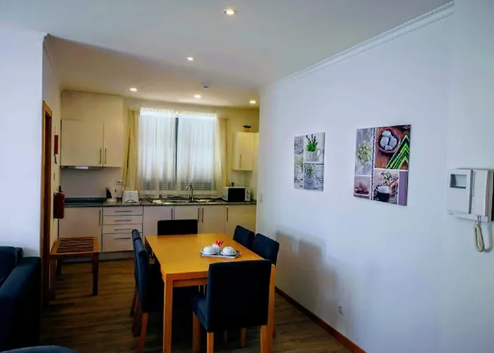 Отель Casa Dos Avos